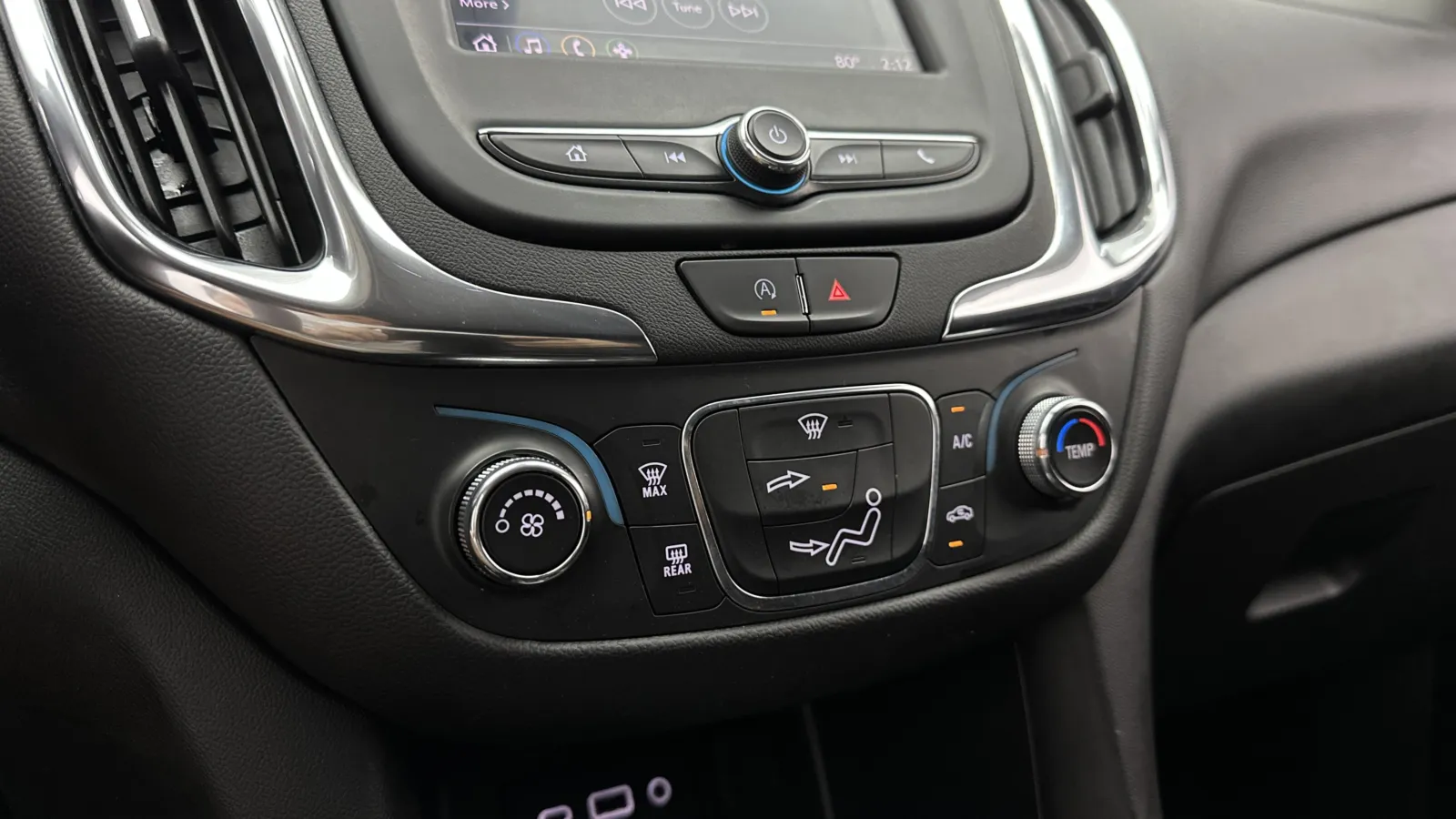 Chevrolet Equinox photo 17