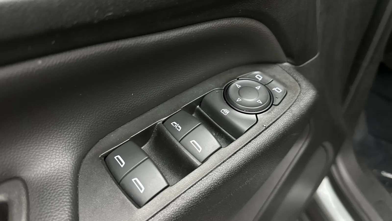 Chevrolet Equinox photo 12