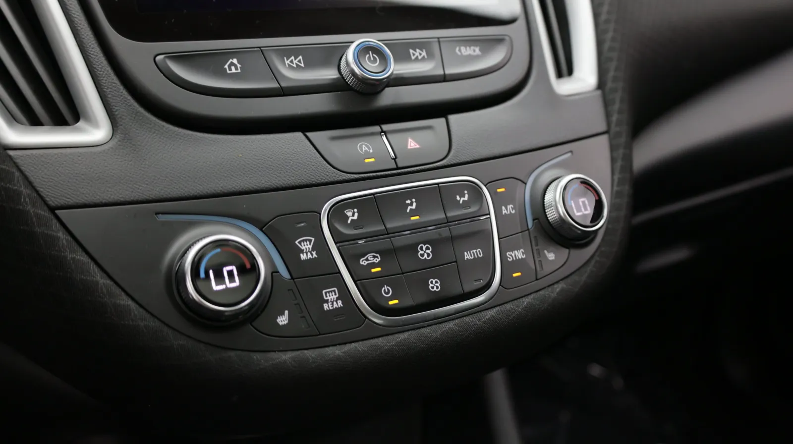 Chevrolet Malibu photo 17