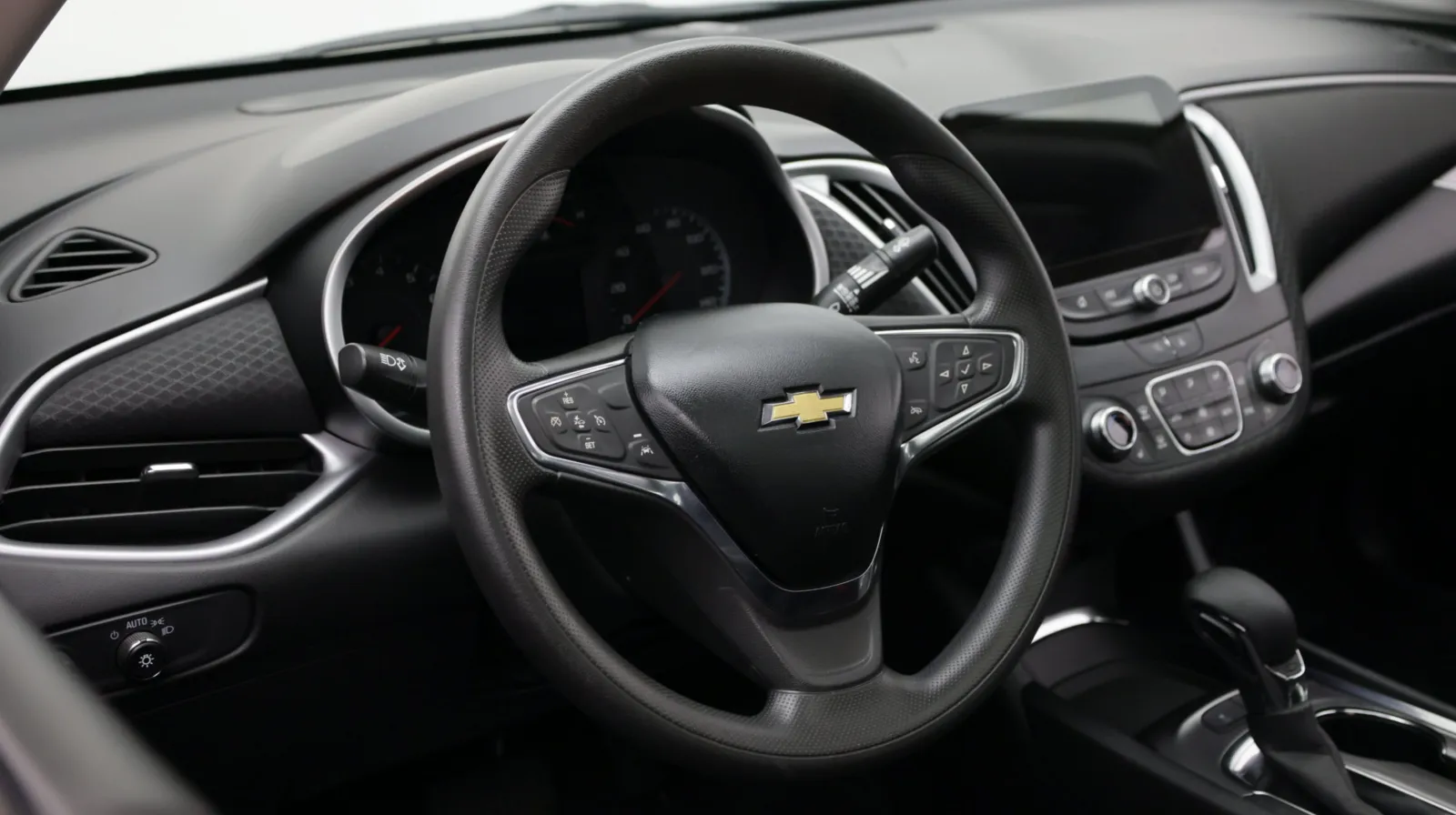 Chevrolet Malibu photo 9