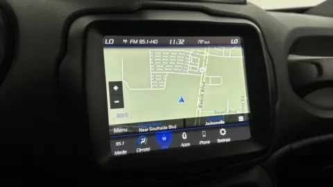 More photos of 2023 Jeep Renegade Latitude at Auto Boutique Florida, FL