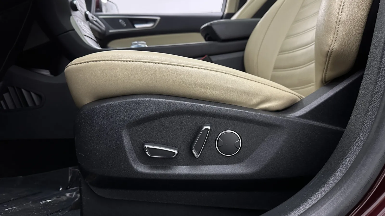 Ford Edge photo 15