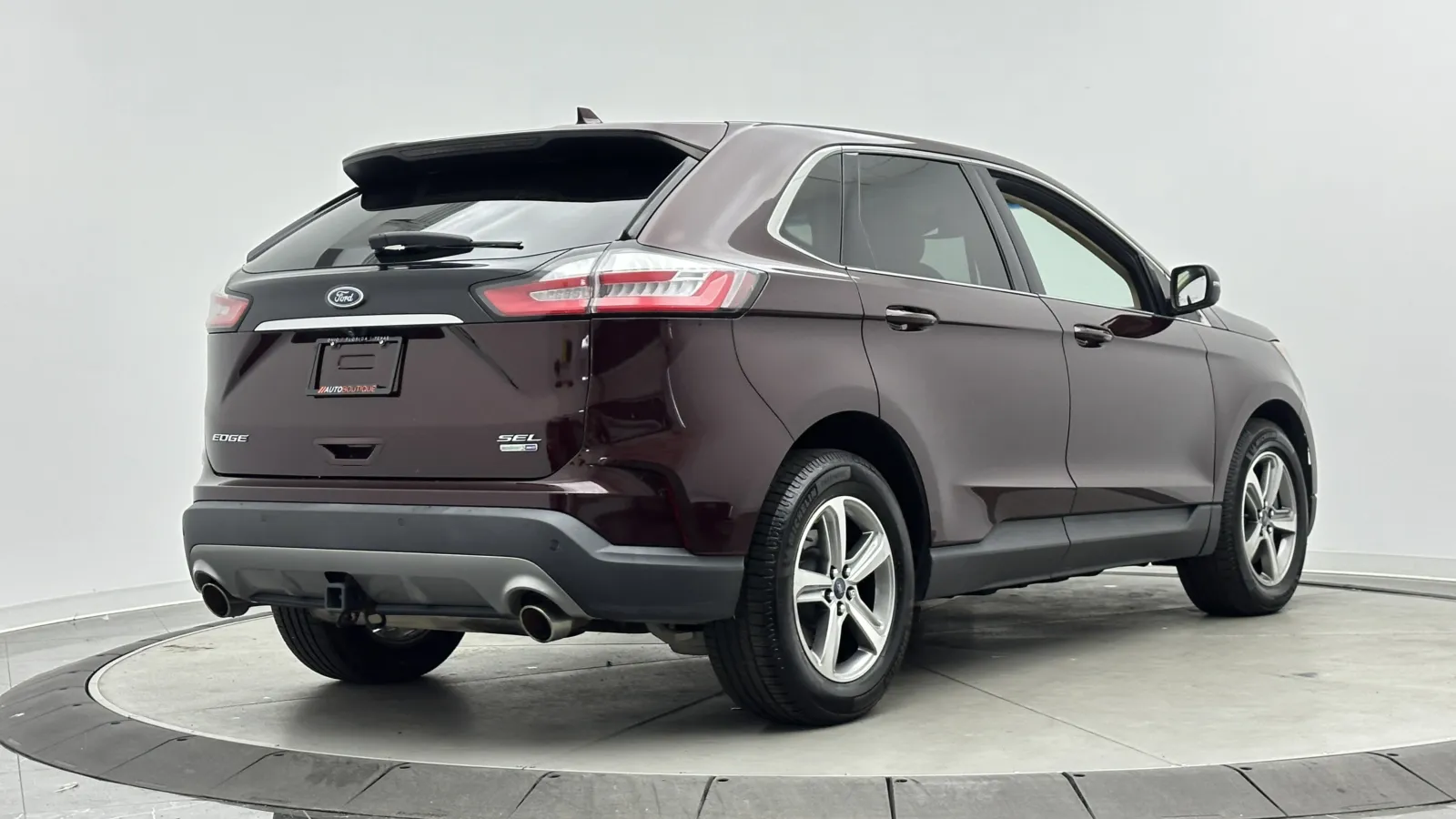 Ford Edge photo 9