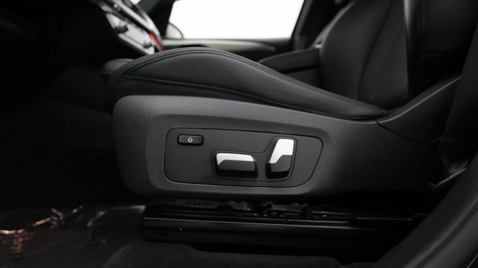 BMW X3 photo 14