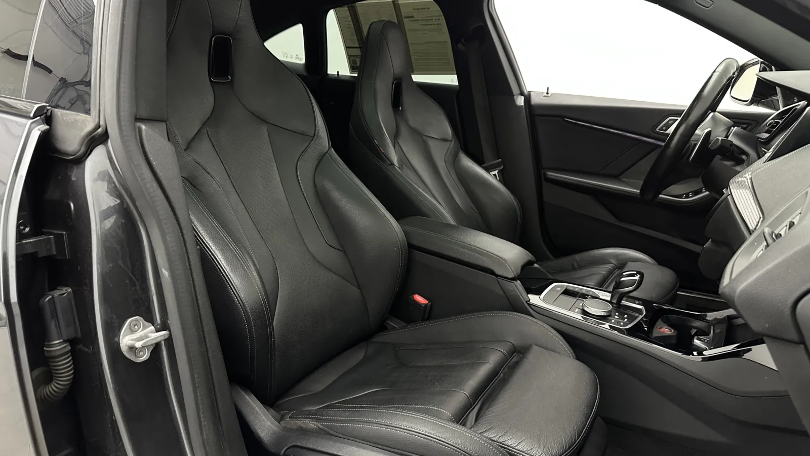 BMW 2 Series photo 39