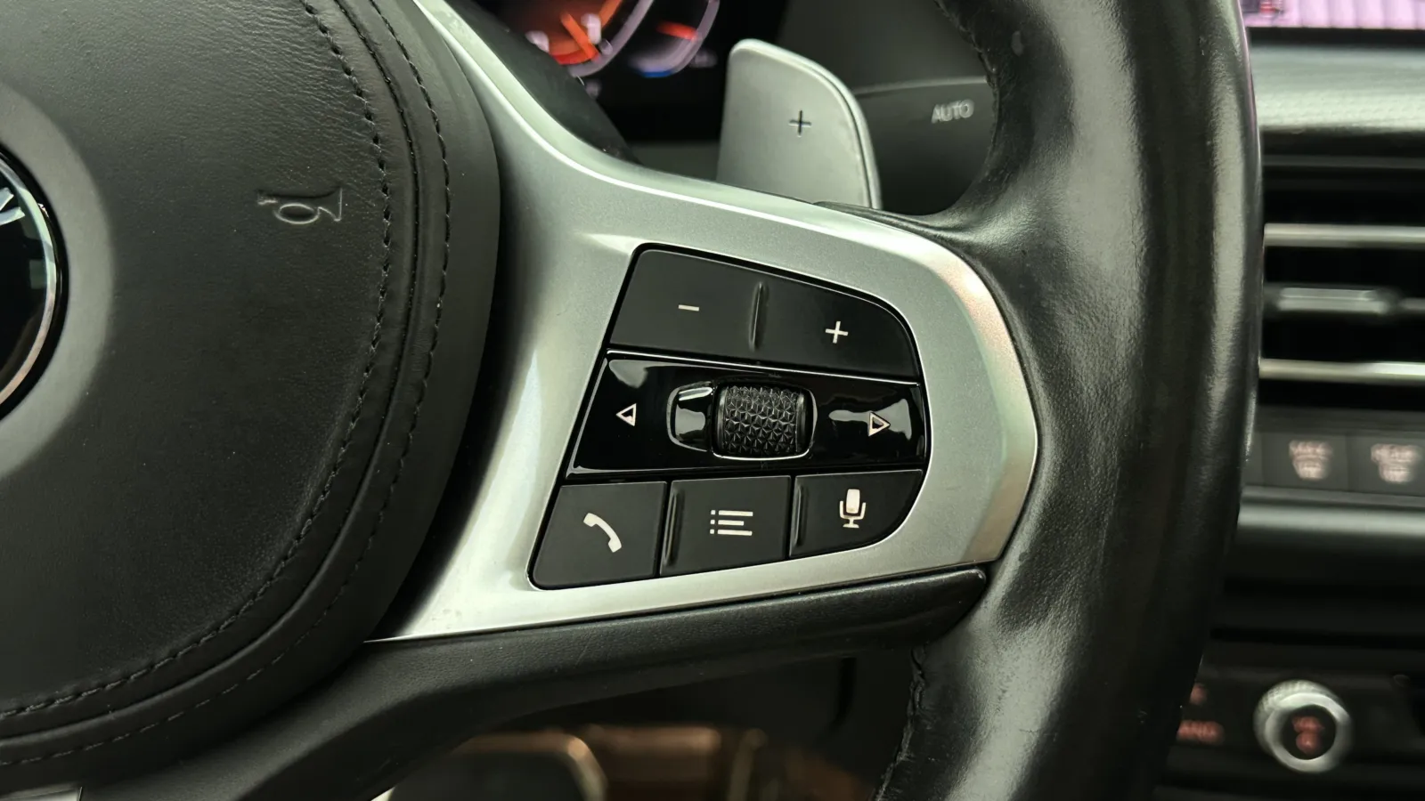 BMW 2 Series photo 27