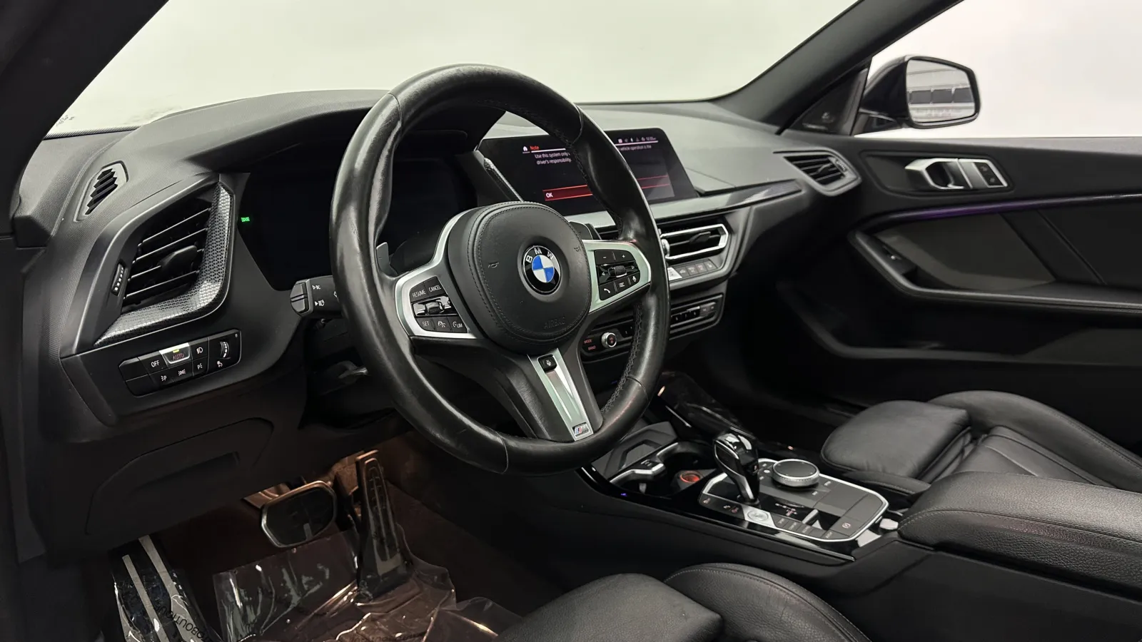 BMW 2 Series photo 13