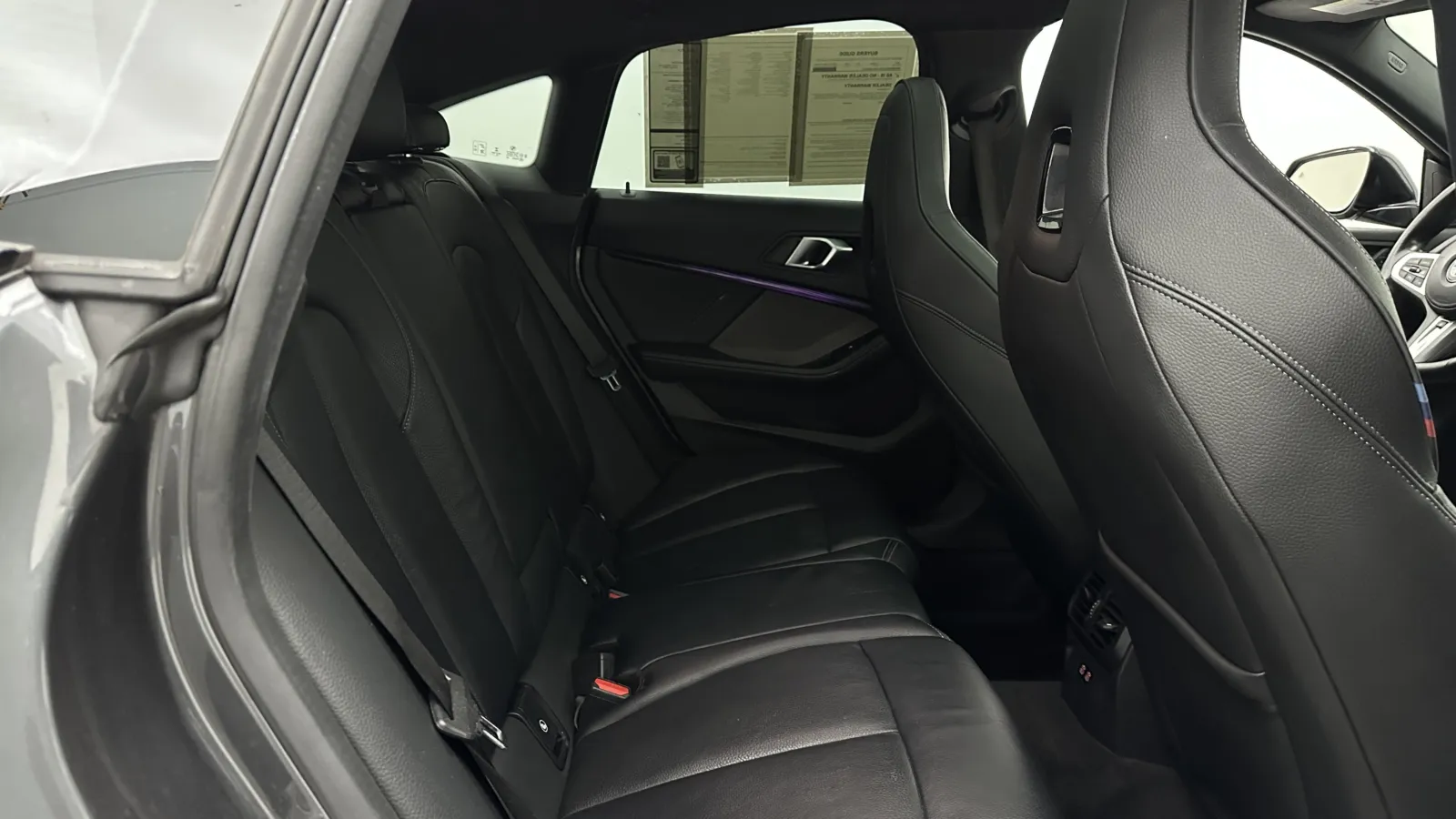 BMW 2 Series photo 33