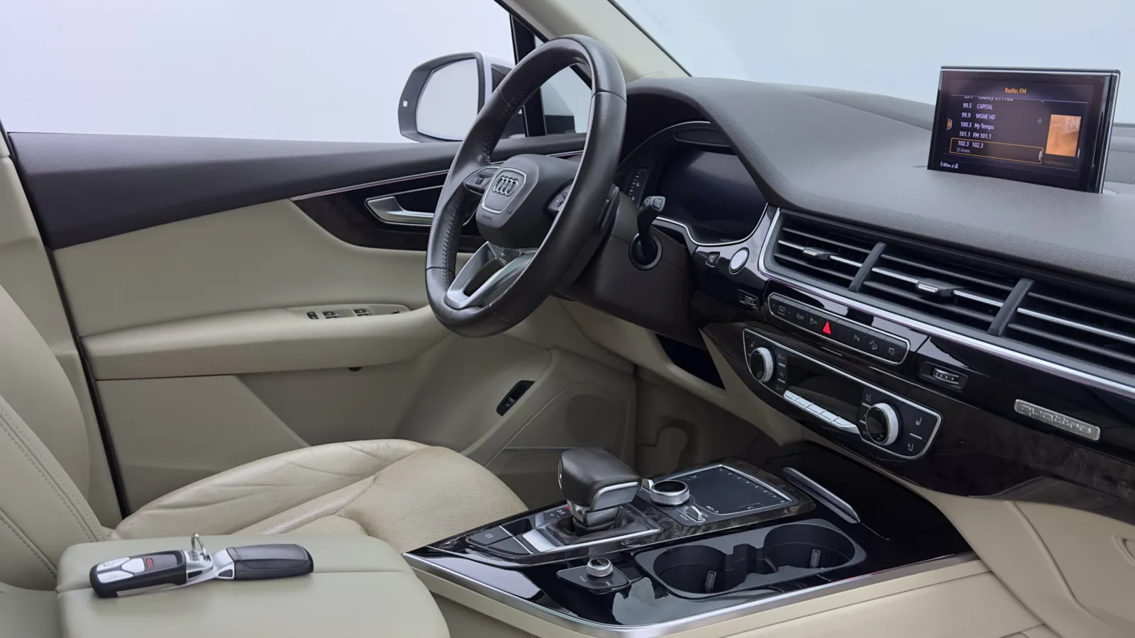 Audi Q7 photo 43
