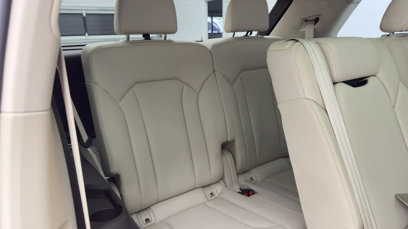 Audi Q7 photo 38