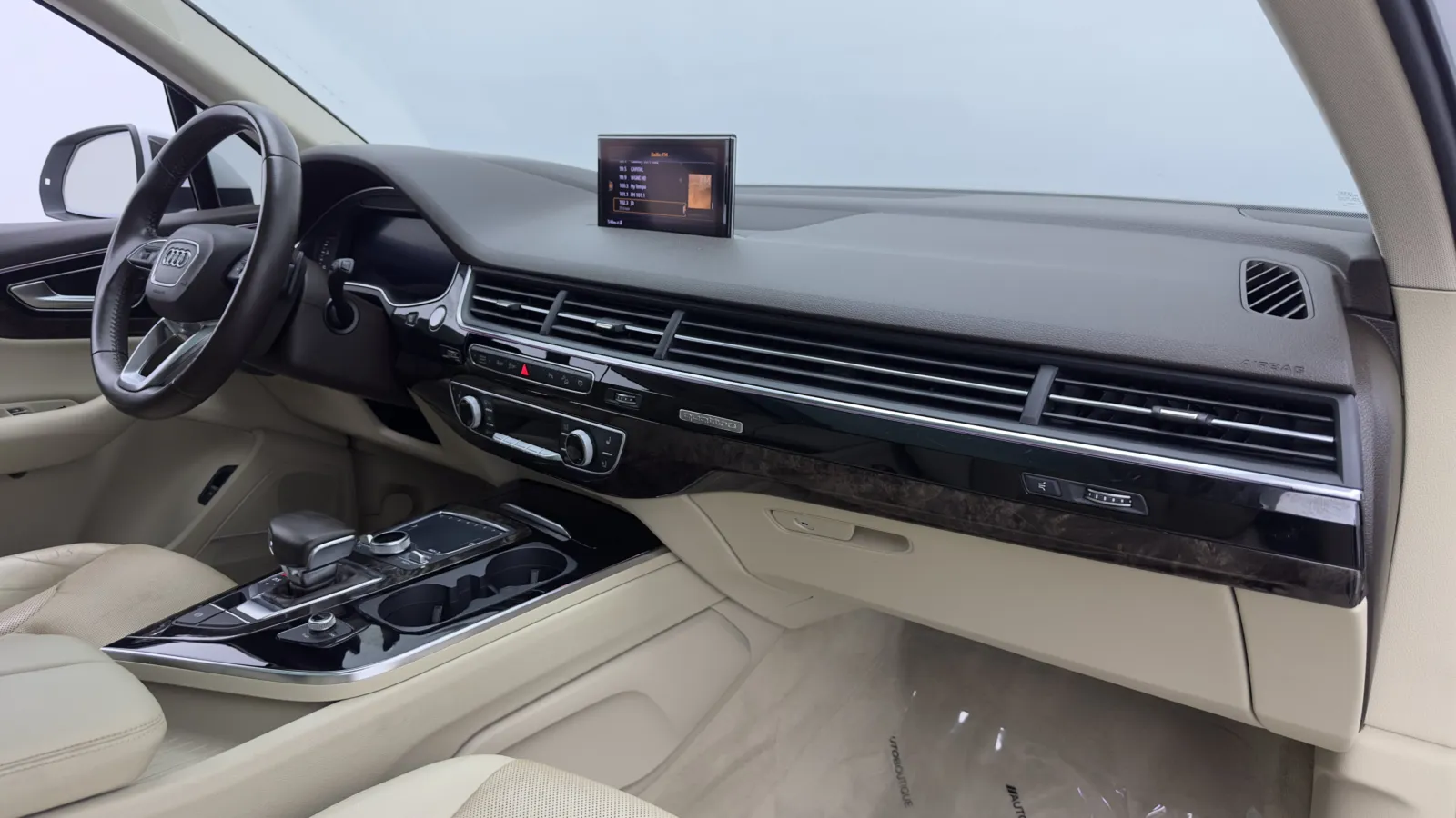 Audi Q7 photo 45