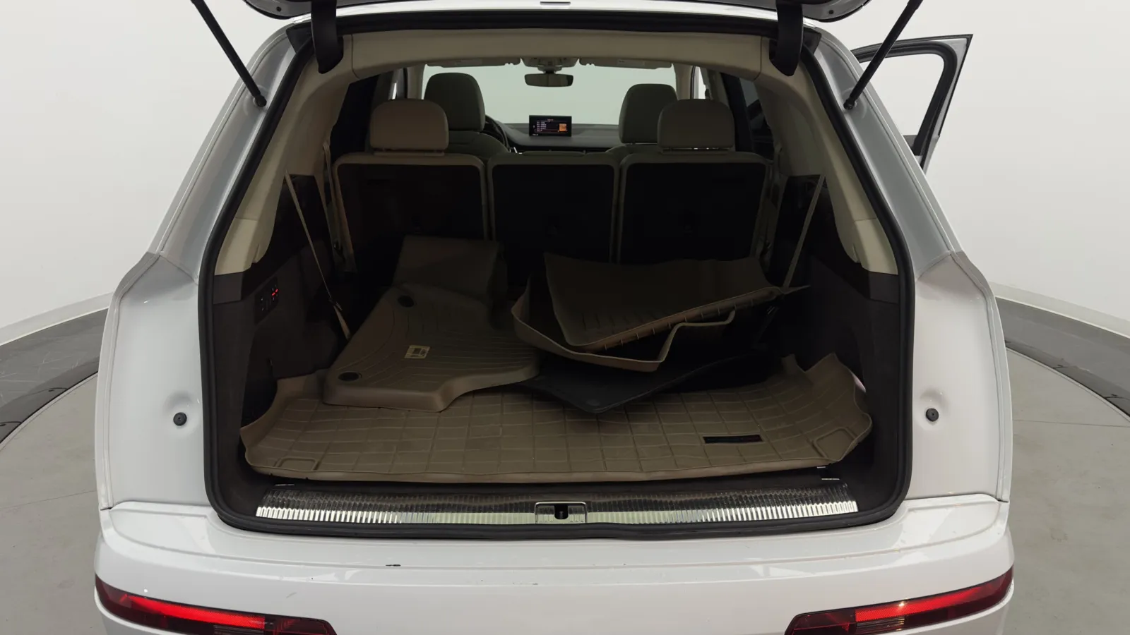 Audi Q7 photo 41