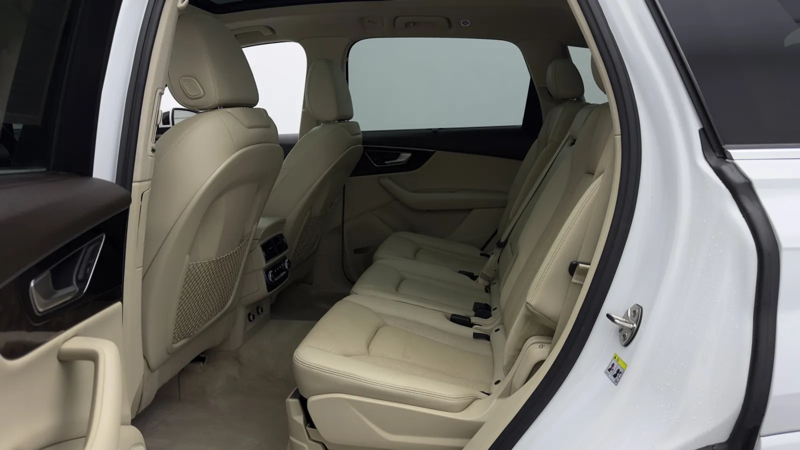 Audi Q7 photo 26