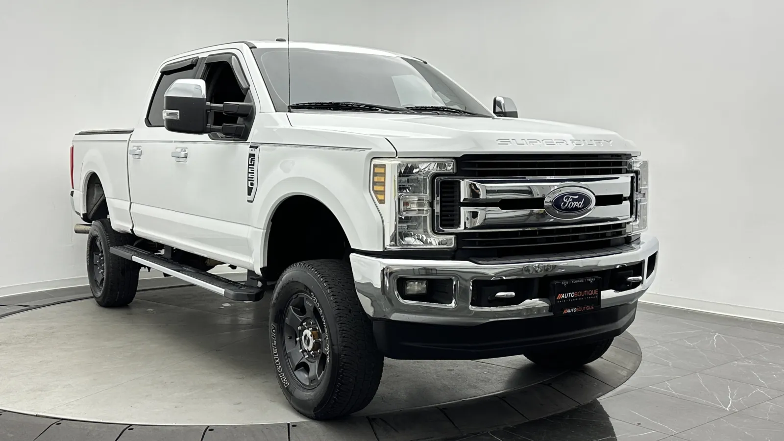 Ford F-250 photo 3