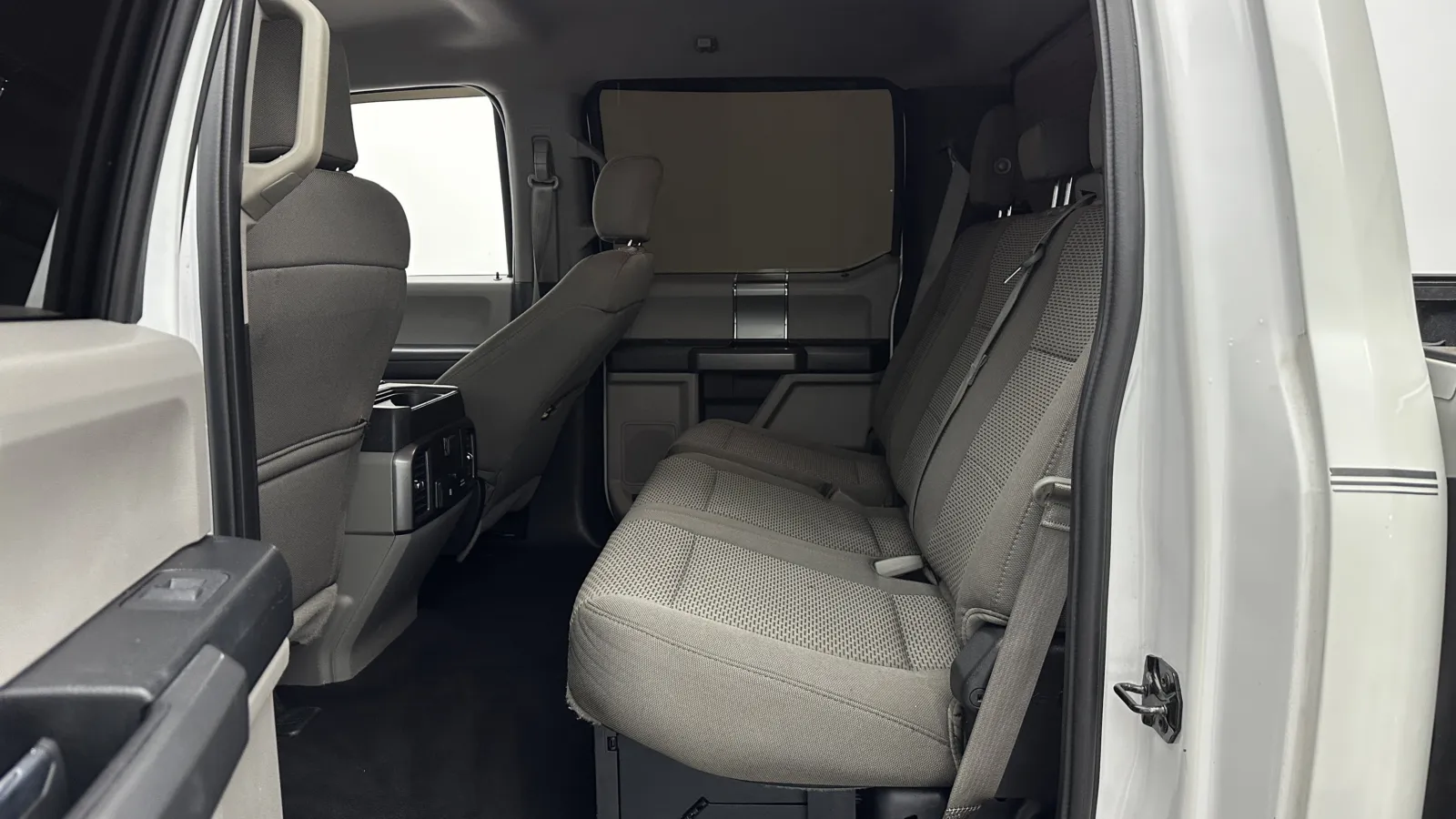 Ford F-250 photo 25