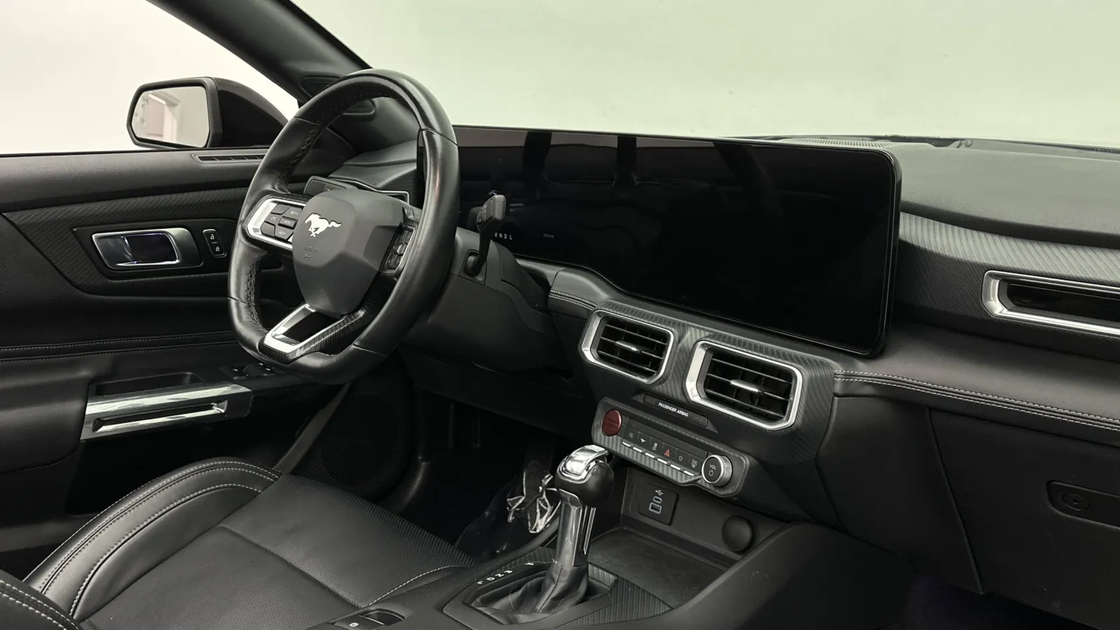 Ford Mustang photo 23