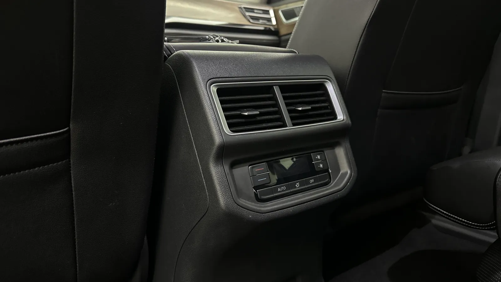 Volkswagen Atlas photo 24