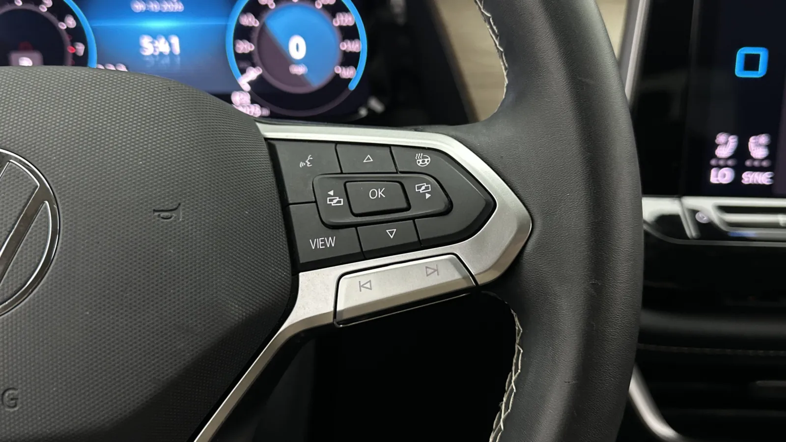 Volkswagen Atlas photo 19