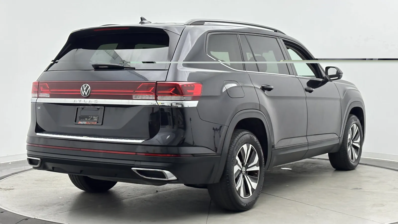 Volkswagen Atlas photo 7