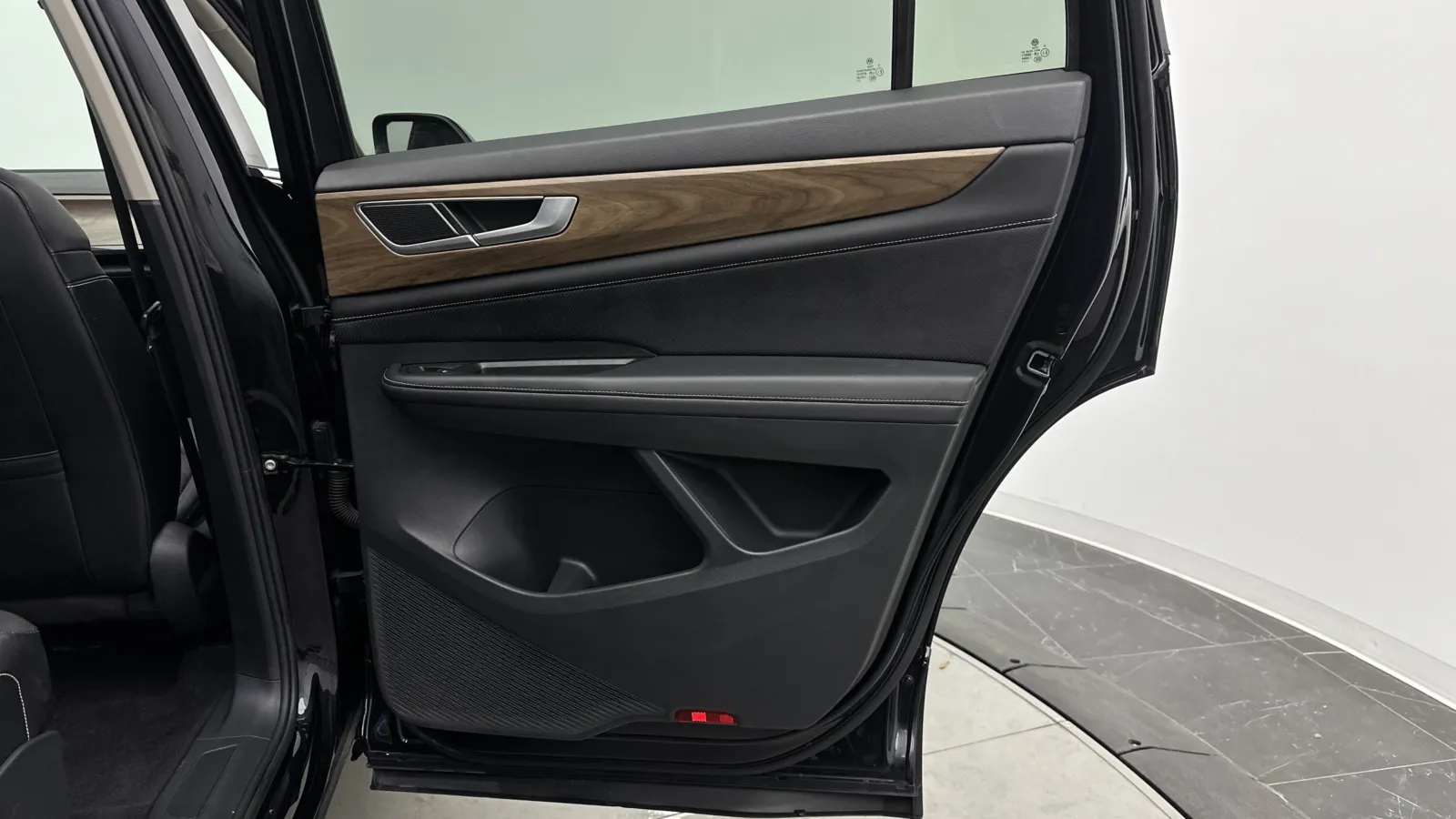 Volkswagen Atlas photo 27