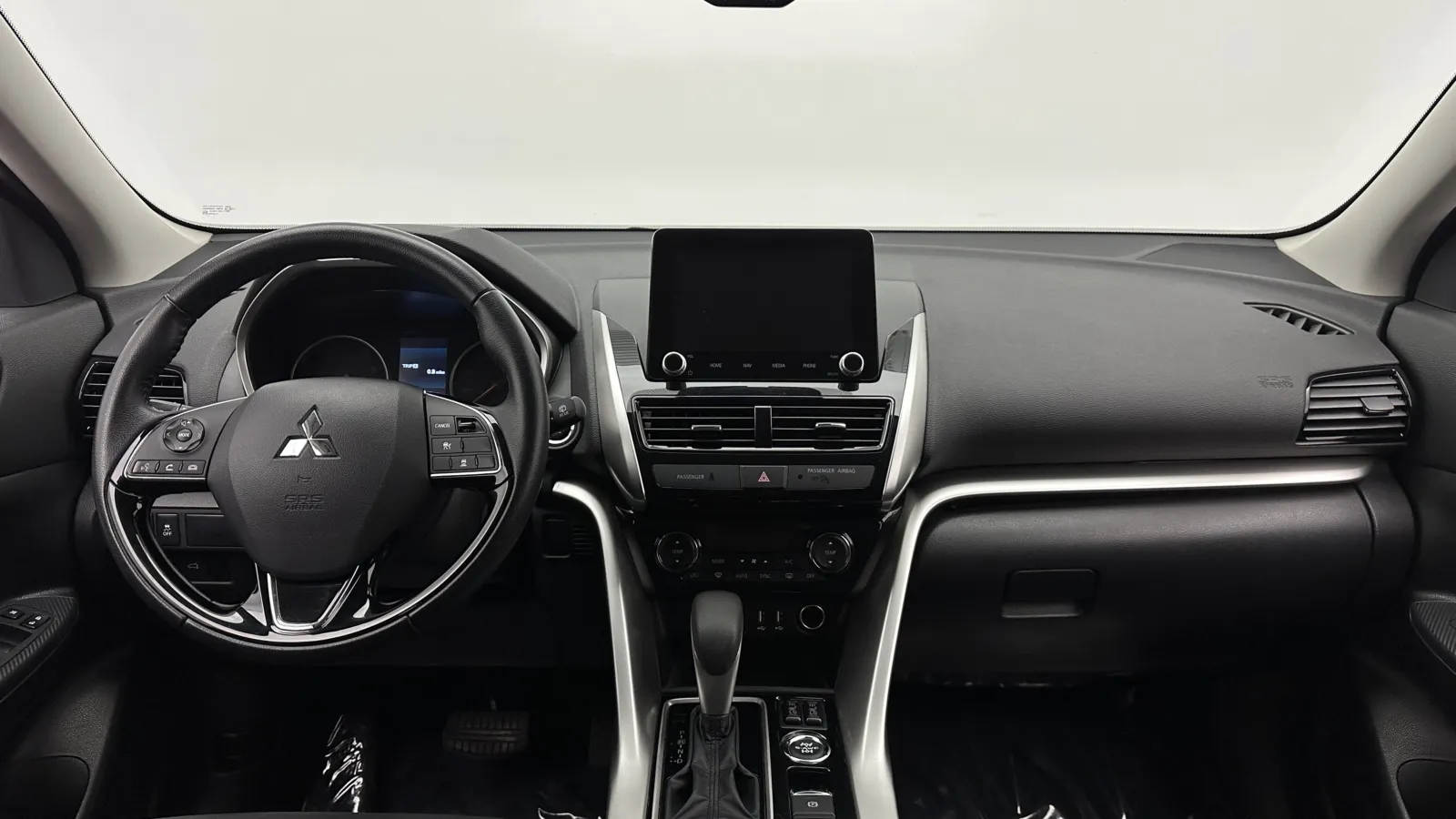 Mitsubishi Eclipse Cross photo 29
