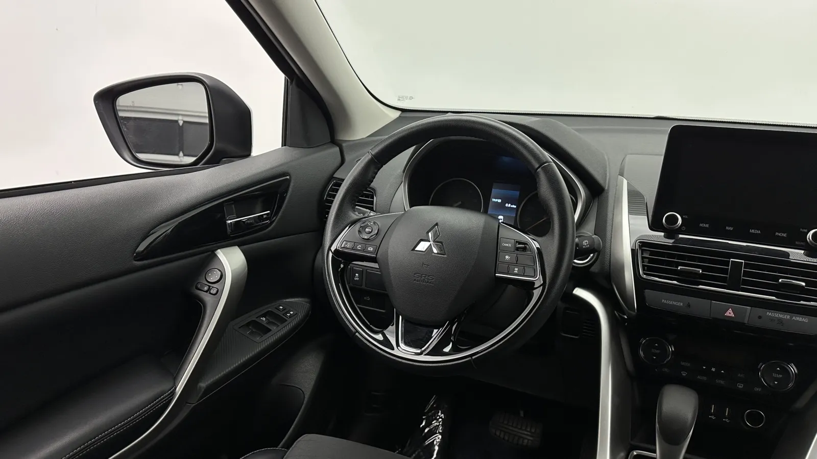 Mitsubishi Eclipse Cross photo 28