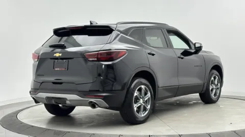 More photos of 2023 Chevrolet Blazer LT at Auto Boutique Florida, FL