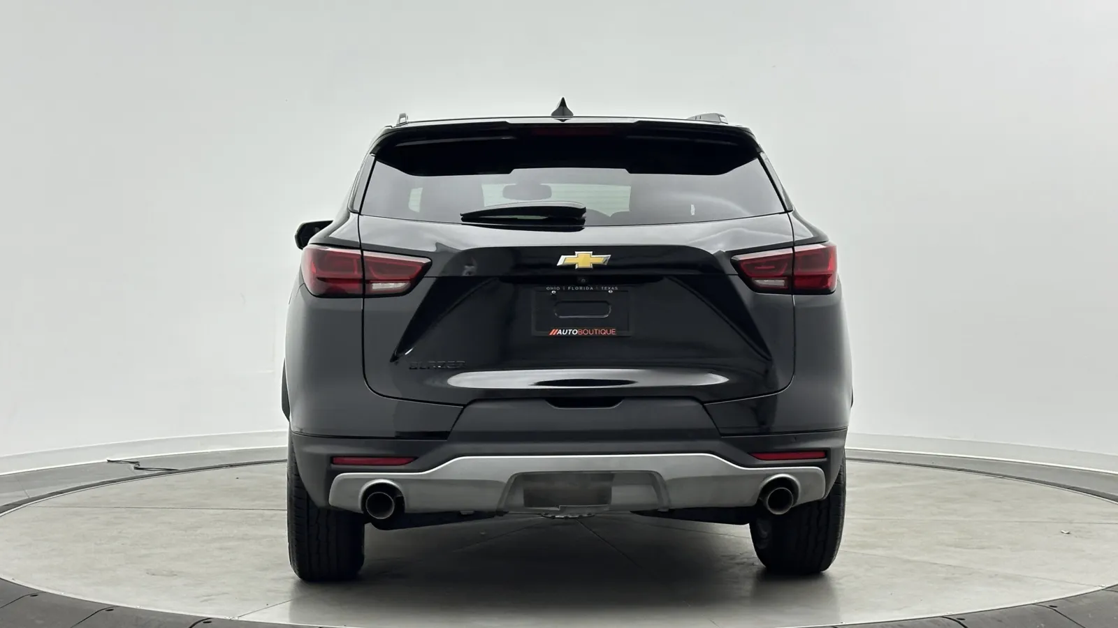 Chevrolet Blazer photo 6