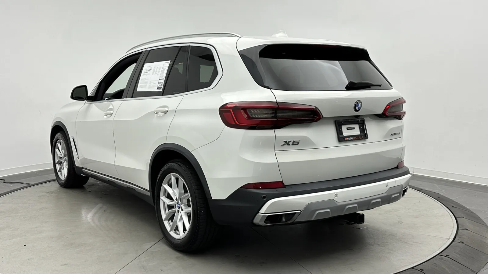 BMW X5 photo 7
