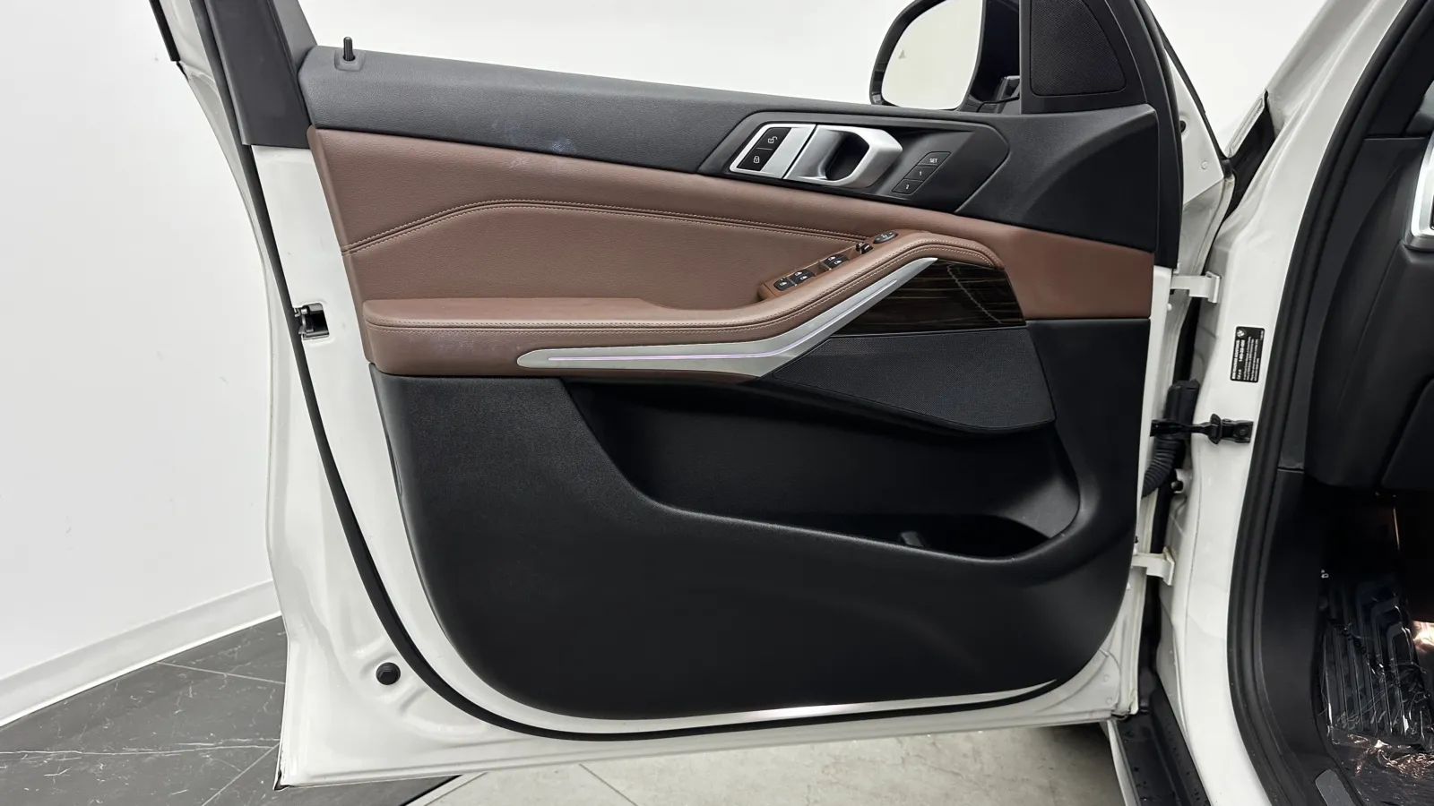 BMW X5 photo 11