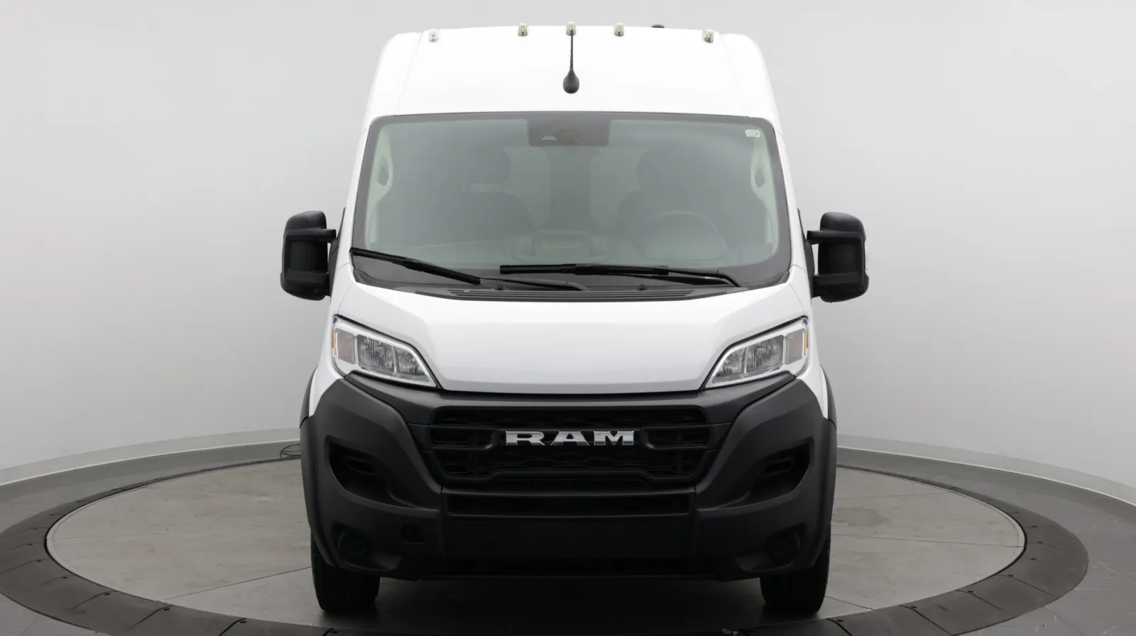 Ram Cargo Van photo 2