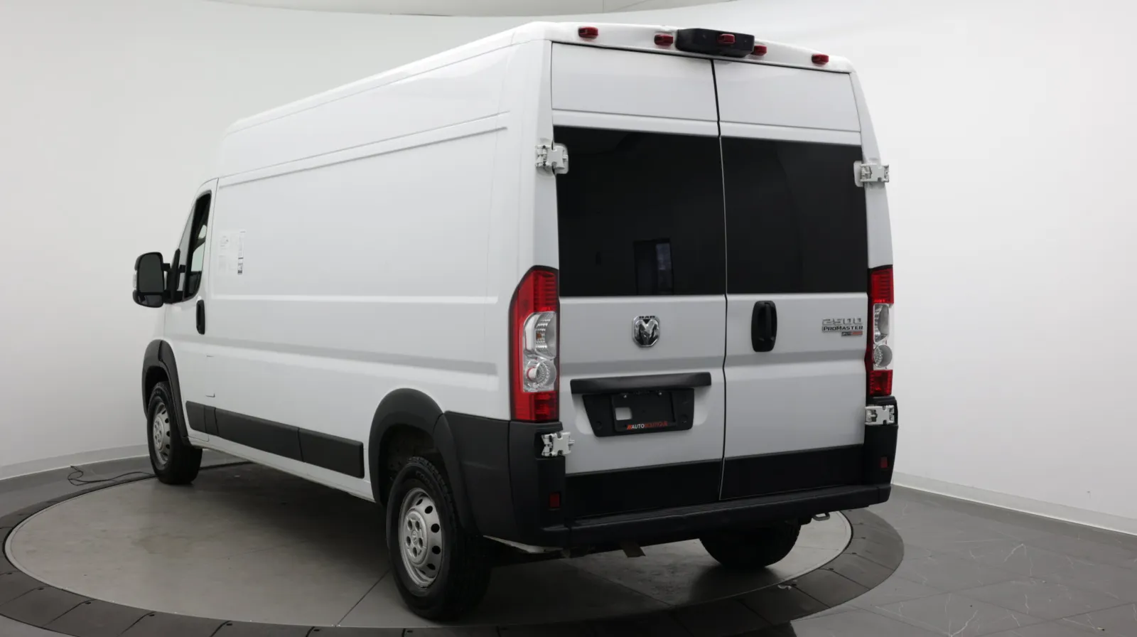 Ram Cargo Van photo 4