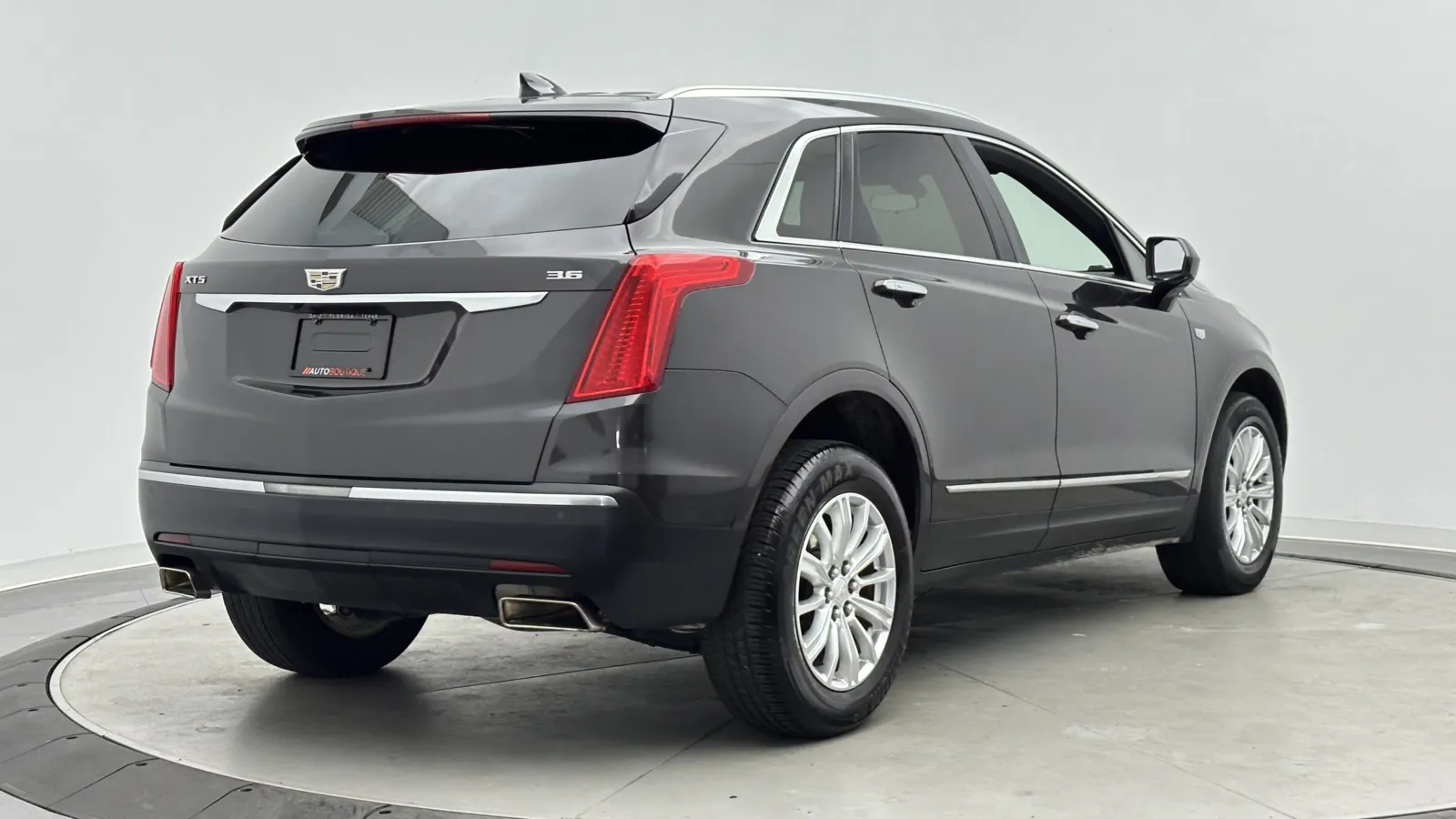 Cadillac XT5 photo 7