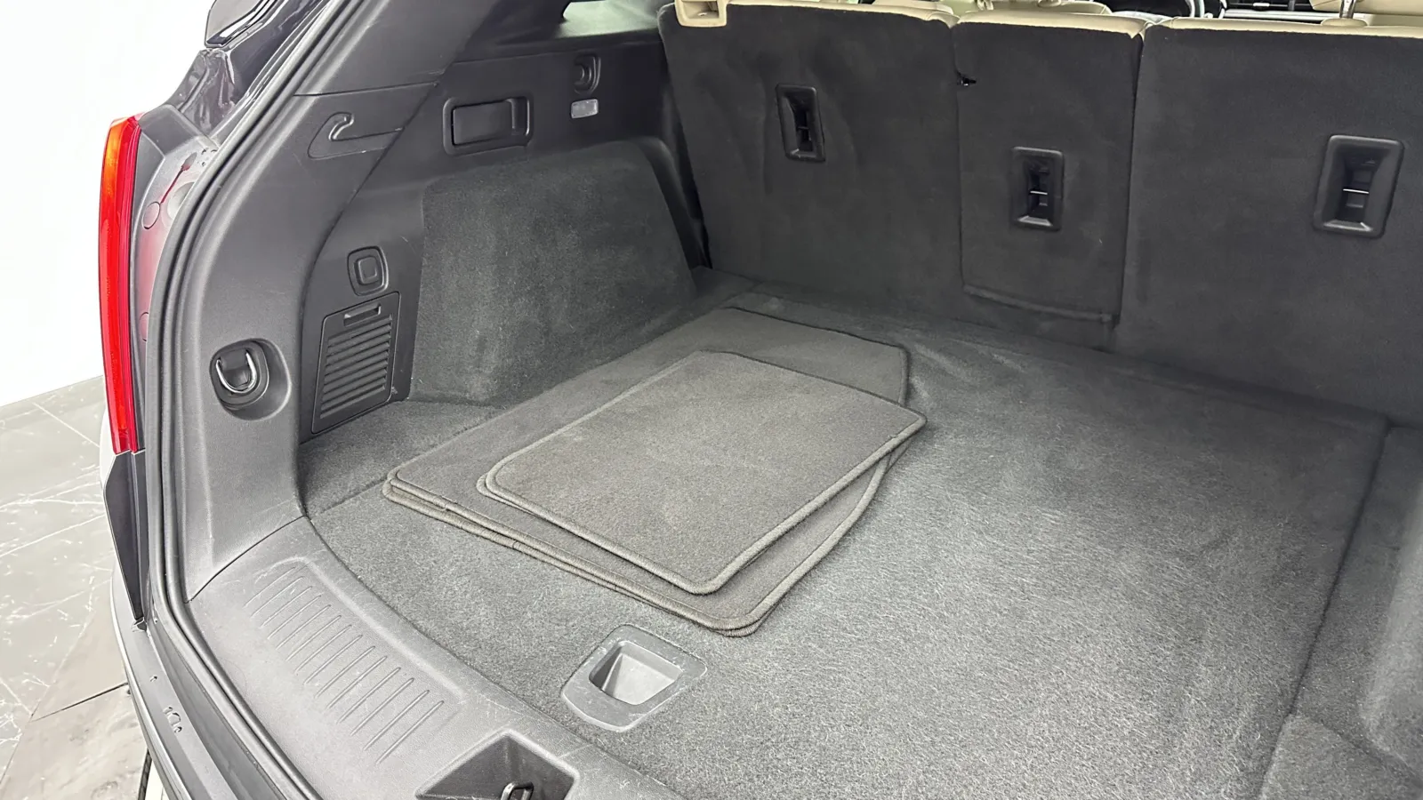 Cadillac XT5 photo 27