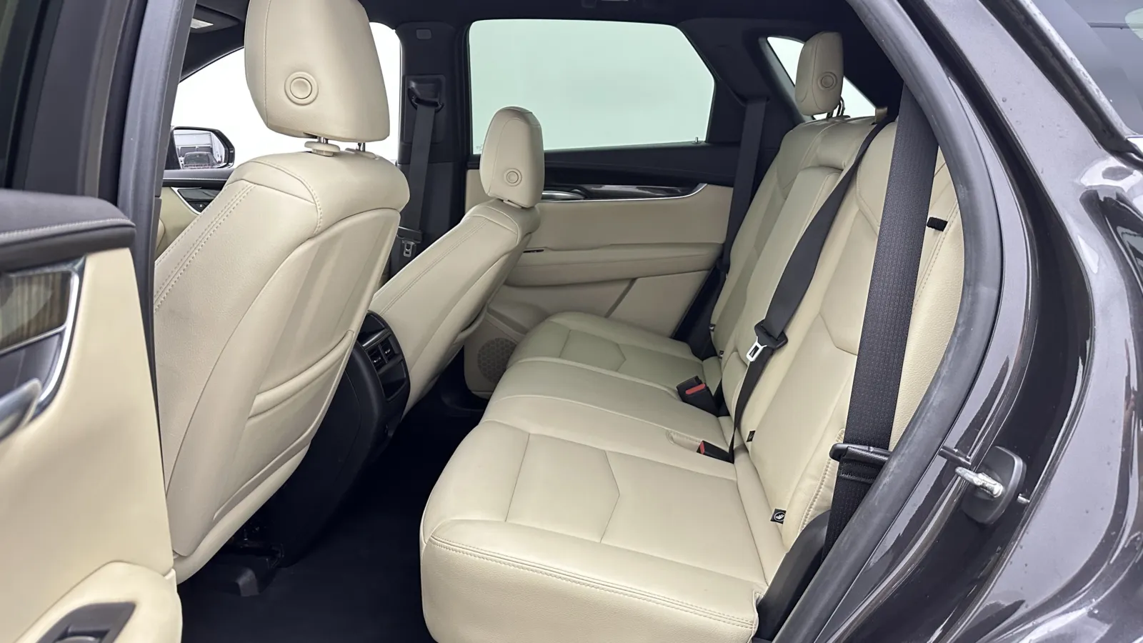 Cadillac XT5 photo 23