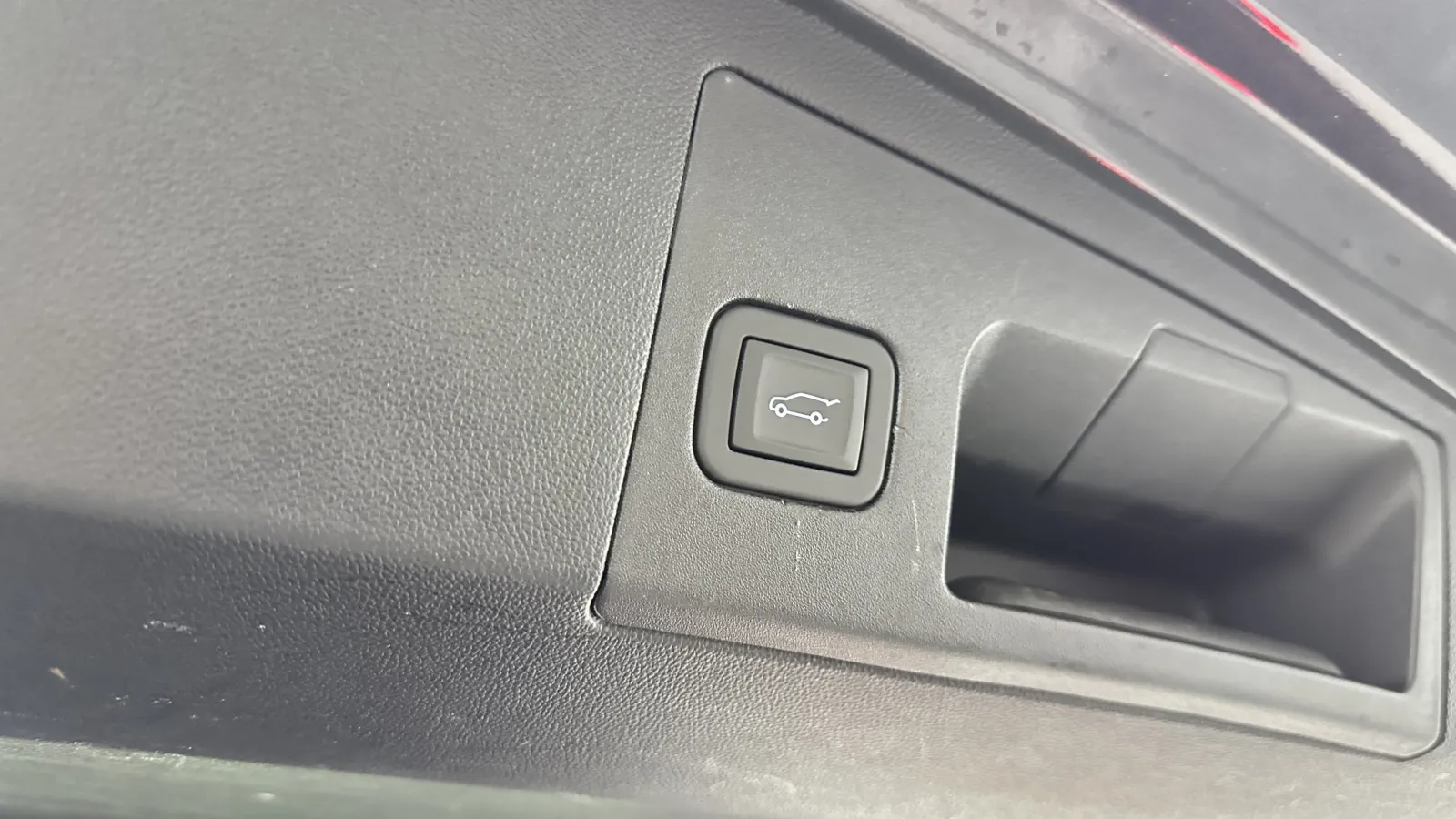 Cadillac XT5 photo 26