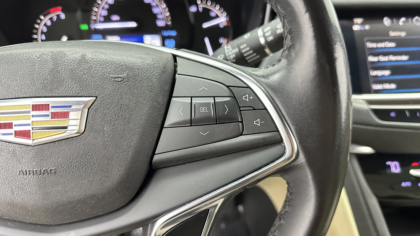 Cadillac XT5 photo 19