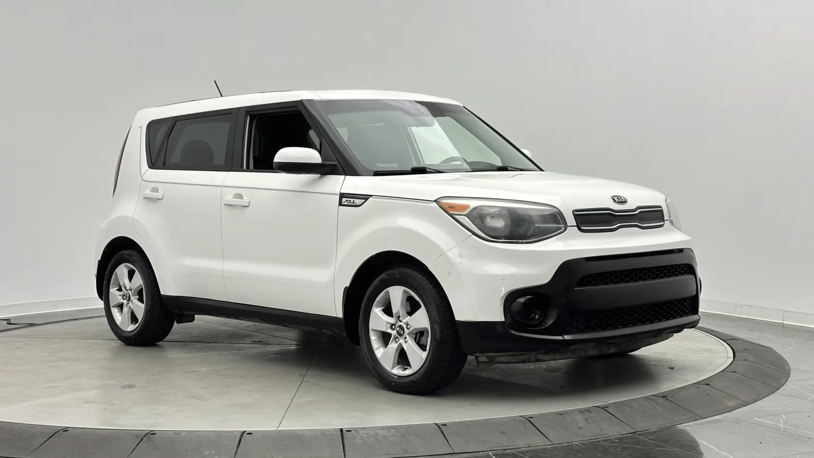 Kia Soul photo 3