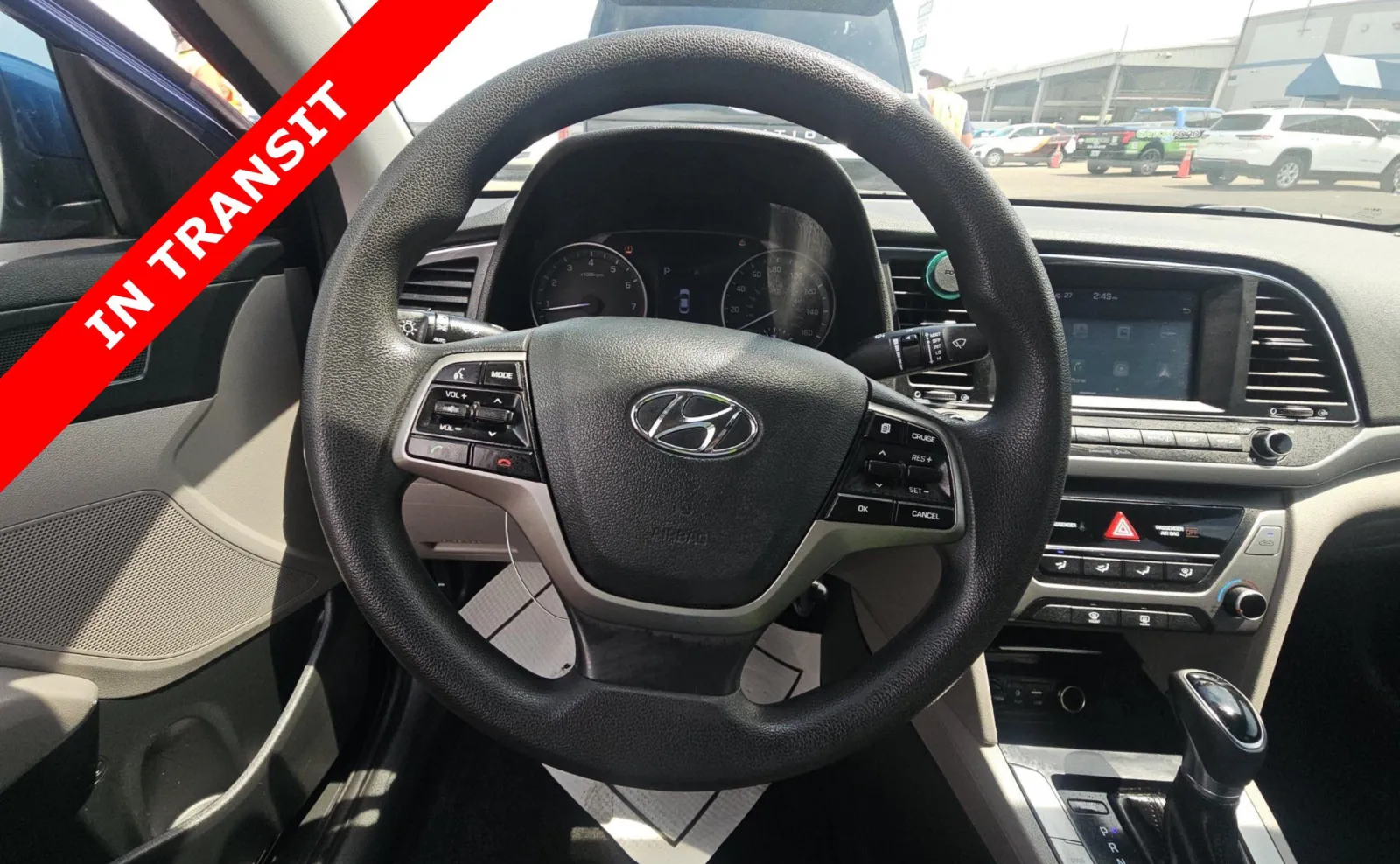 Hyundai Elantra photo 6