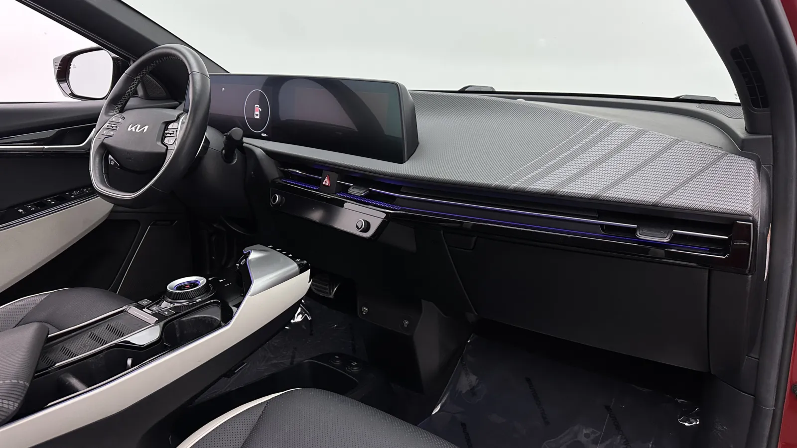 Kia EV6 photo 37