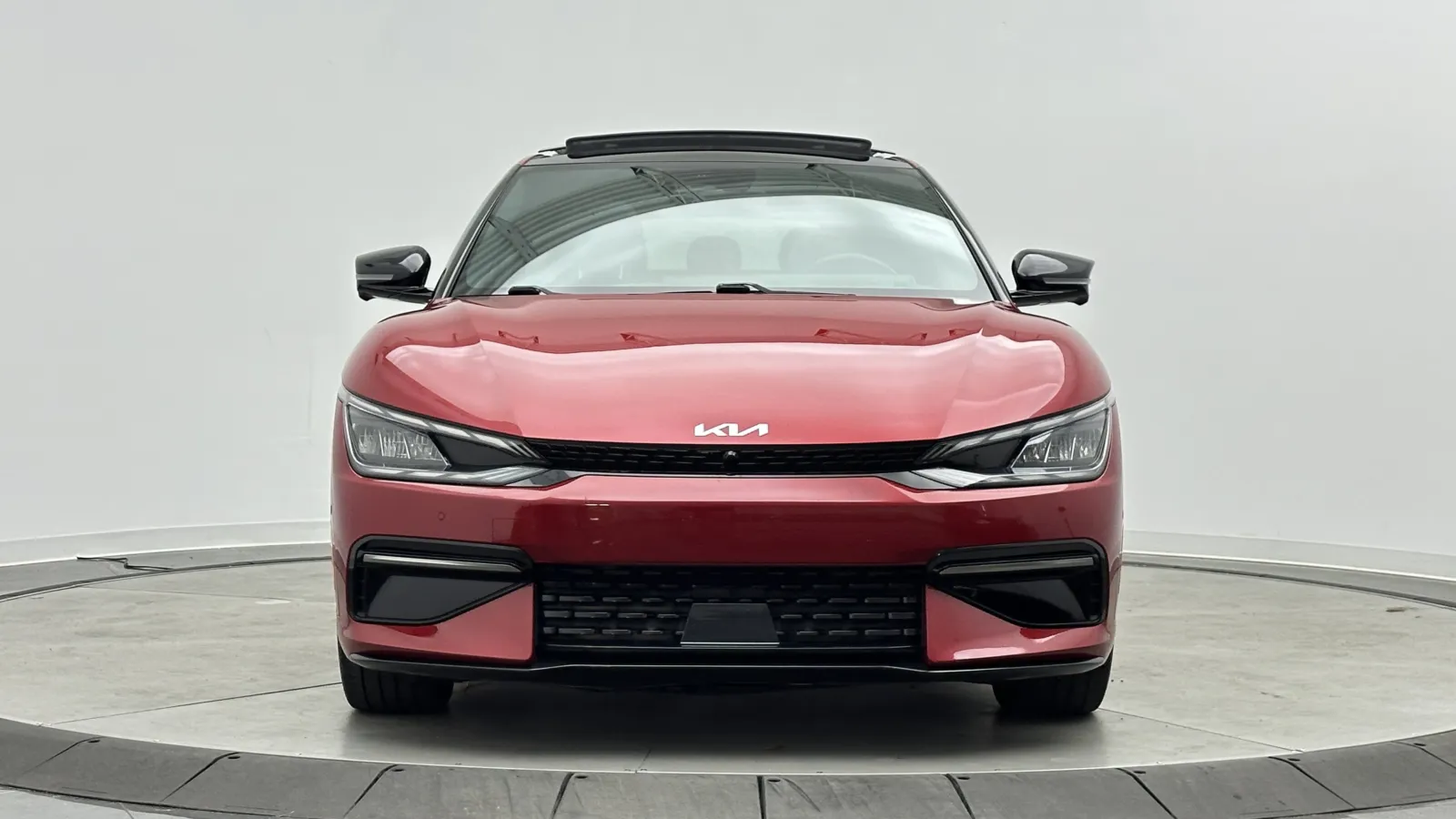 Kia EV6 photo 2