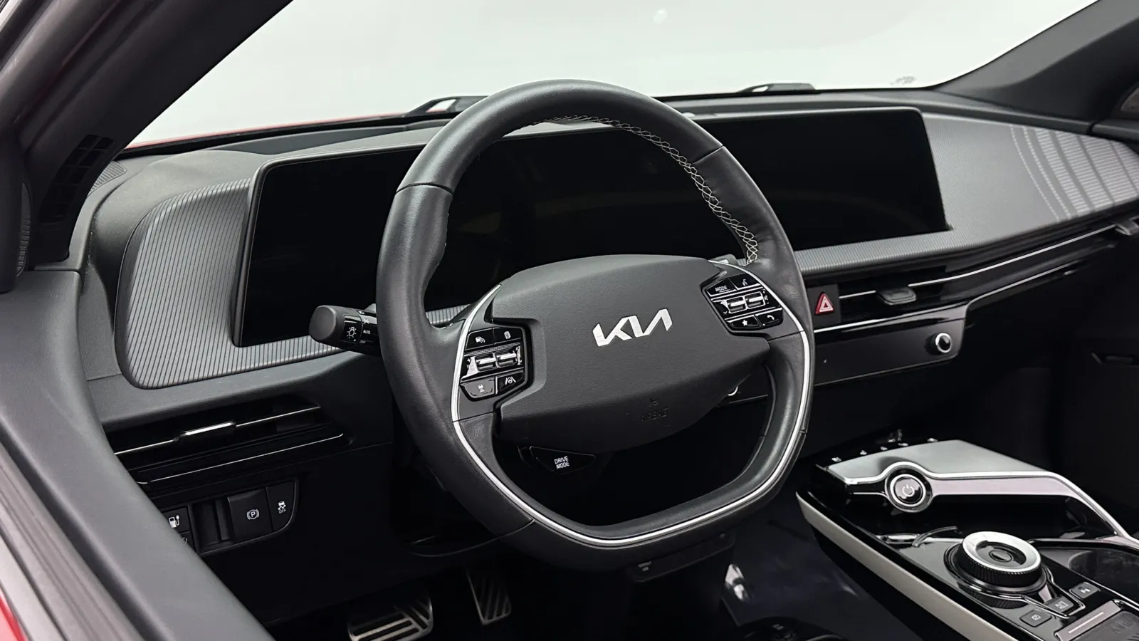 Kia EV6 photo 10