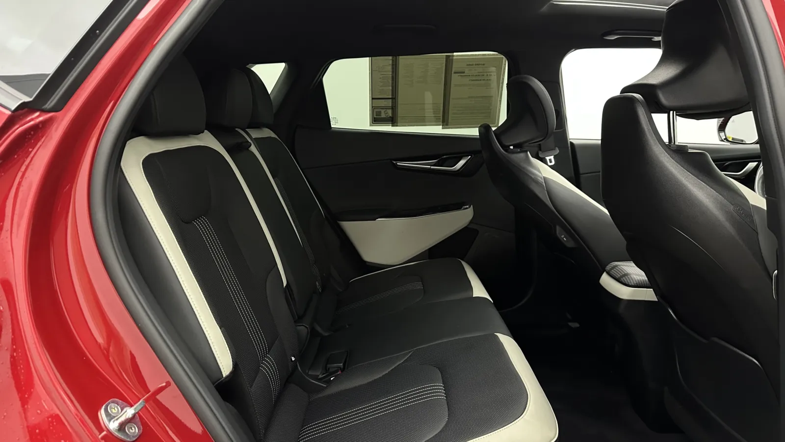 Kia EV6 photo 33