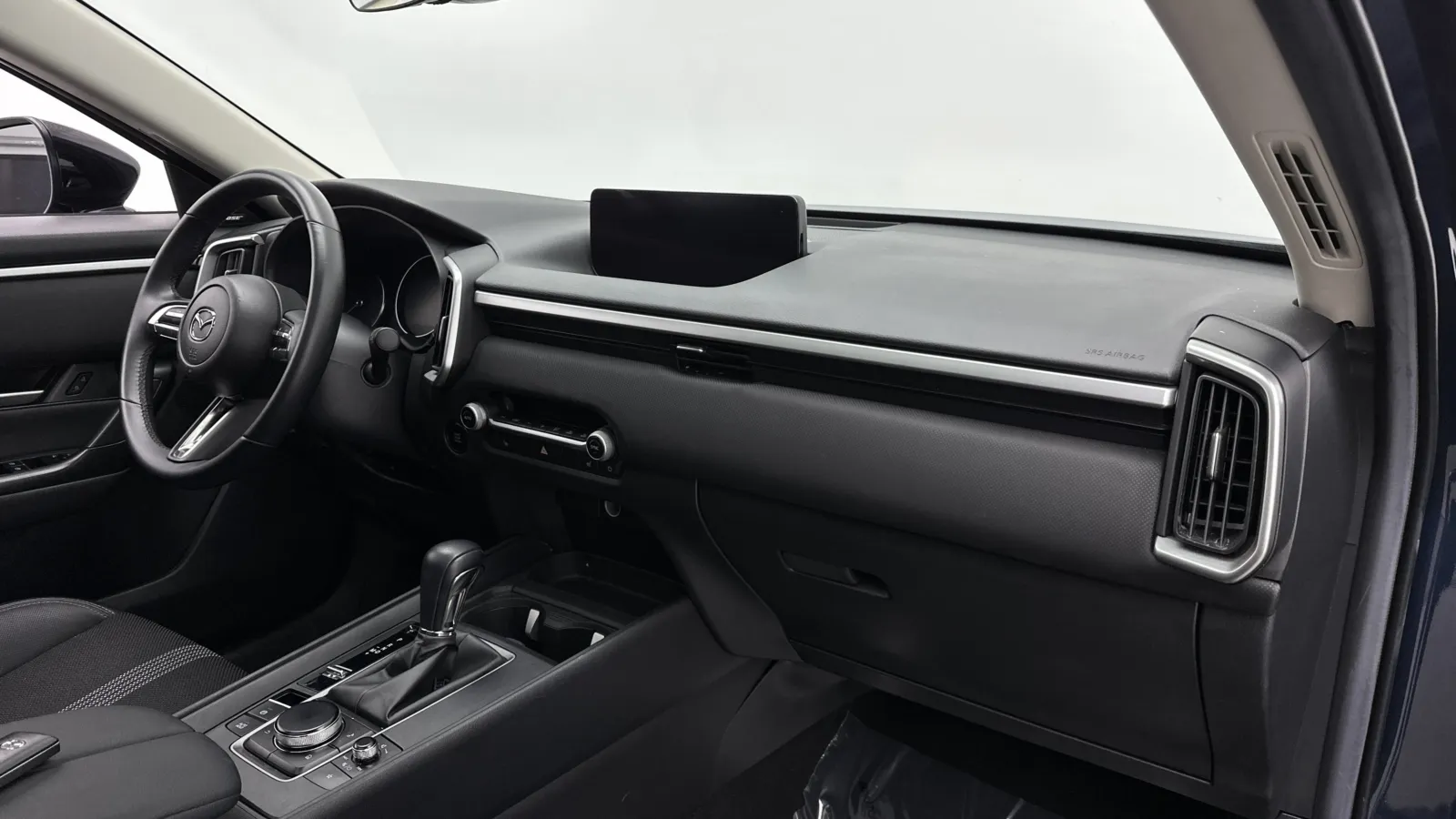 Mazda CX-50 photo 38