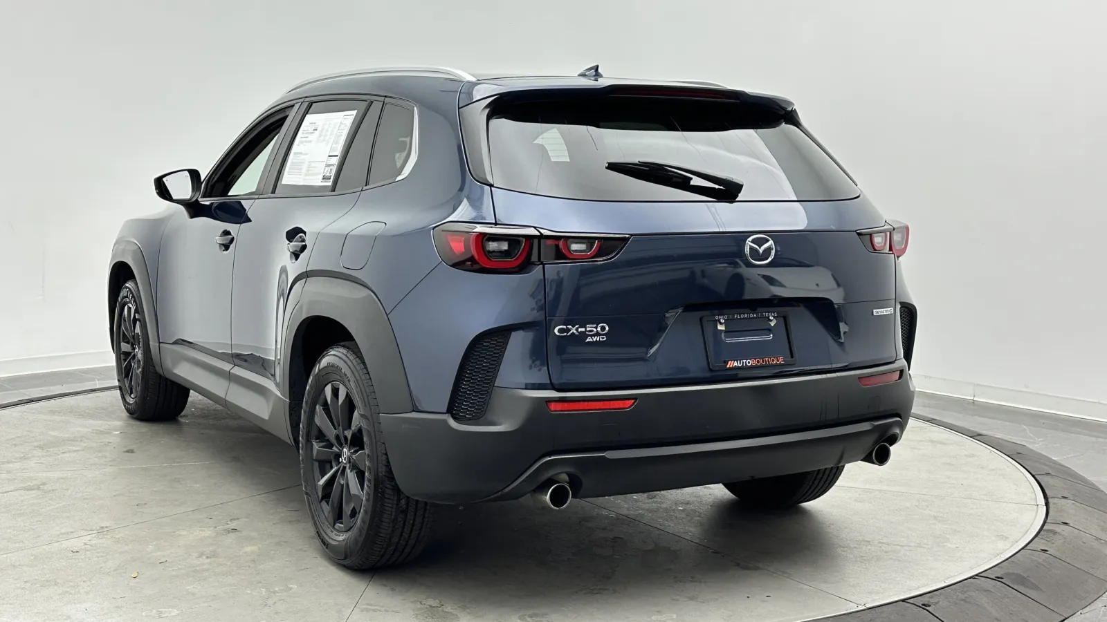 Mazda CX-50 photo 6