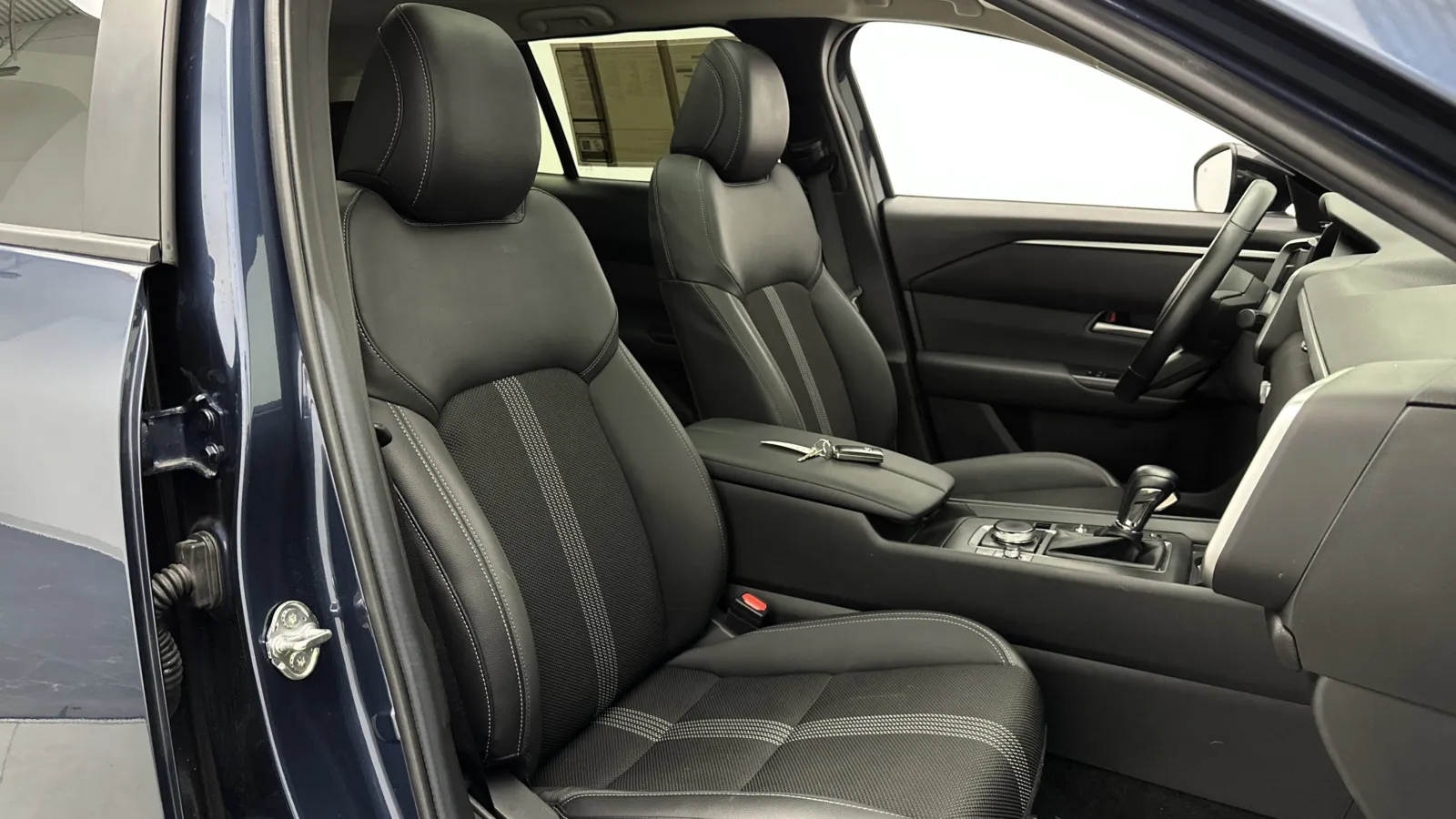 Mazda CX-50 photo 37
