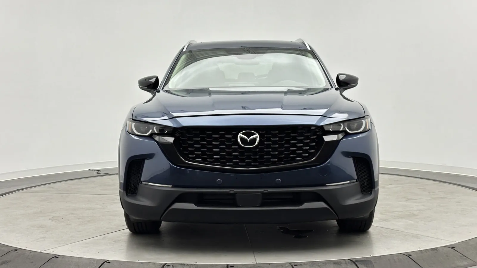 Mazda CX-50 photo 2