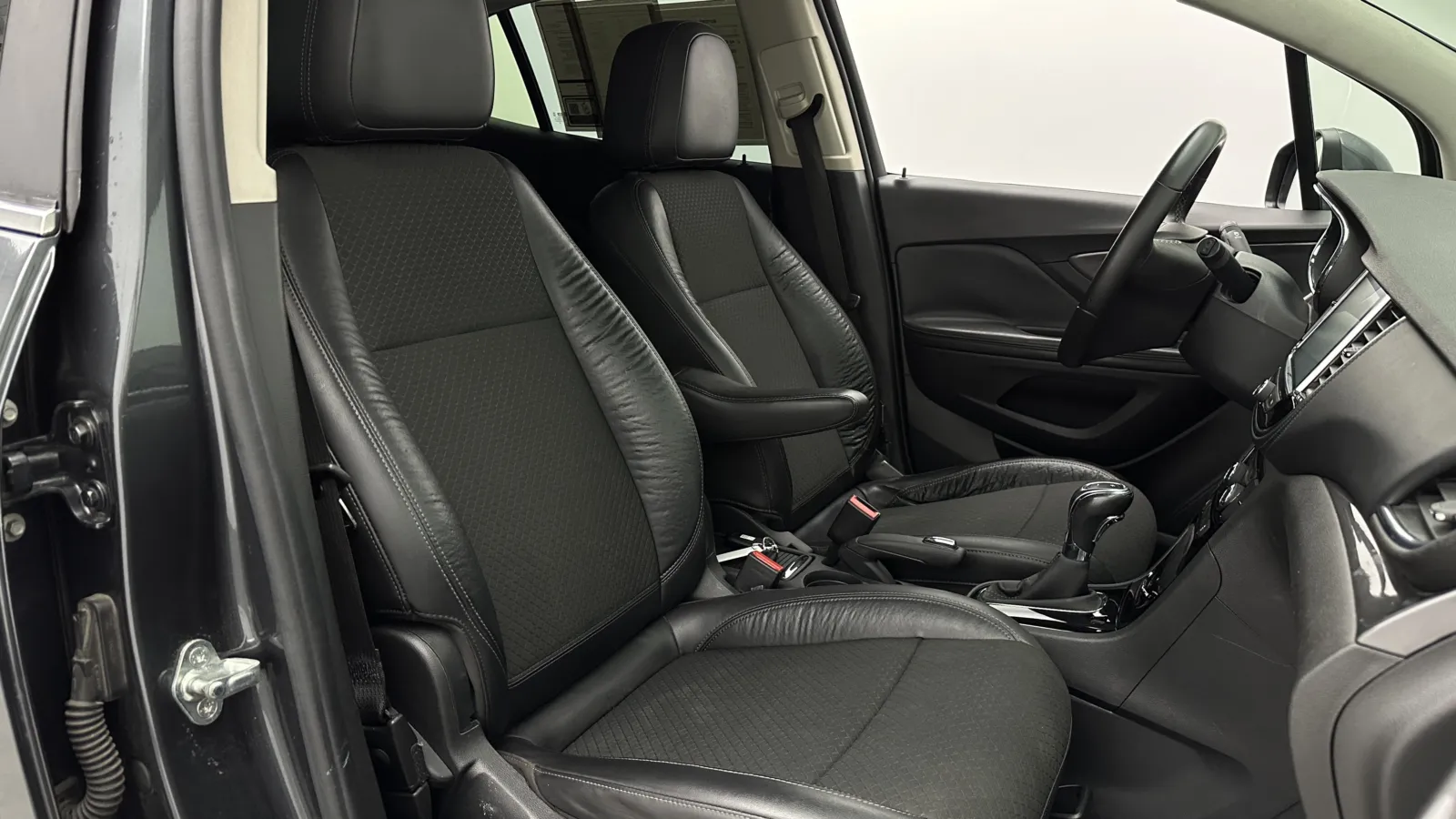 Buick Encore photo 33