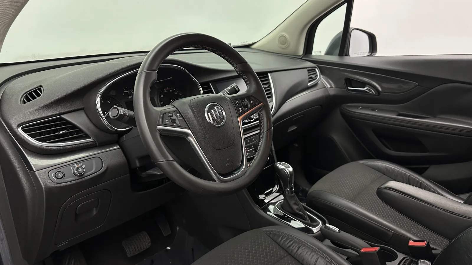 Buick Encore photo 10