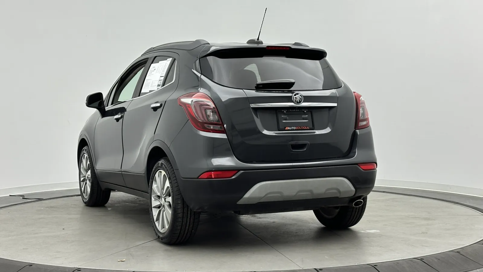 Buick Encore photo 5